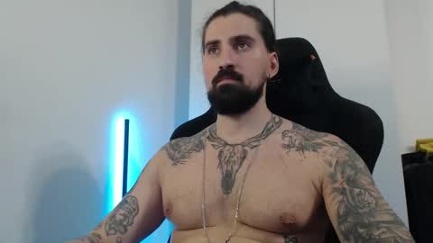 Snapshot of mateohalifa chatting on 10-27-25, 06:01 mateohalifa online show from 10-27-25, 06:01