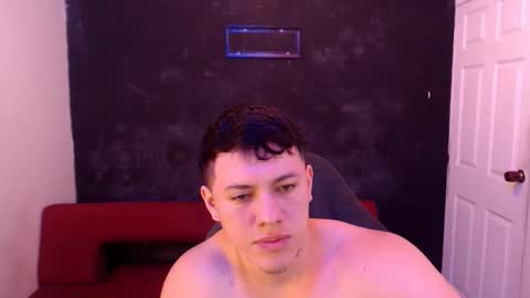 Mateo online show from 06-03-26, 01:25
