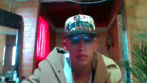 alamora online show from 11-09-25, 08:51