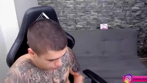 Mathew Independent model online show from 10-07-25, 09:56