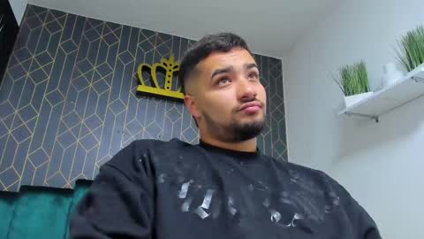 Mathews online show from 09-15-25, 11:32