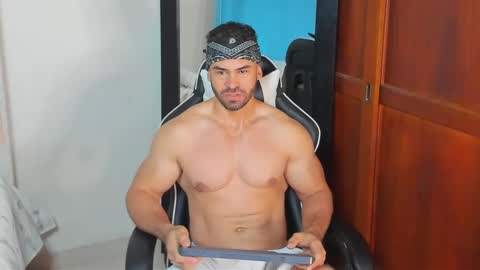 mathews_smith online show from 09-27-25, 11:37