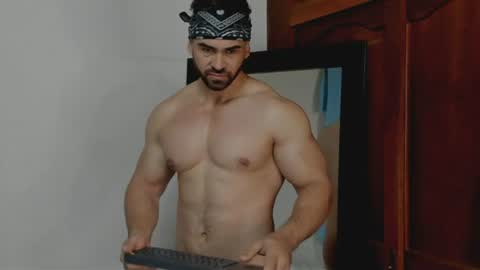 Snapshot of mathews_smith chatting on 06-19-26, 12:42 mathews_smith online show from 06-19-26, 12:42