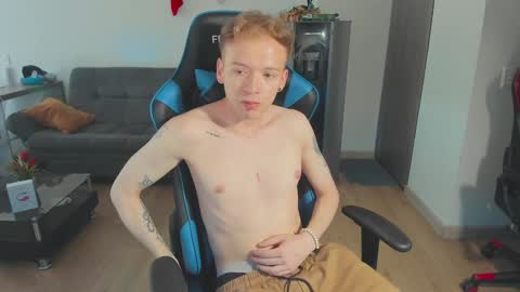 Alejandro Alex online show from 12-31-24, 06:35