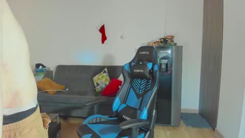 Alejandro Alex online show from 12-31-24, 09:39