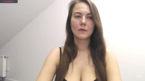 Snapshot of mati1da chatting on 12-03-24, 08:28 Matild online show from 12-03-24, 08:28