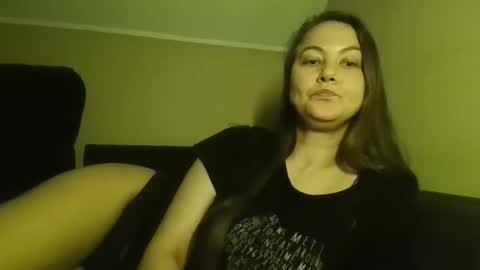 Snapshot of mati1da chatting on 10-14-25, 10:10 Matild online show from 10-14-25, 10:10