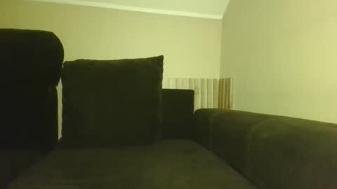 Snapshot of mati1da chatting on 10-15-25, 10:21 Matild online show from 10-15-25, 10:21