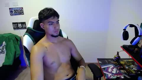 matias online show from 11-20-25, 01:17