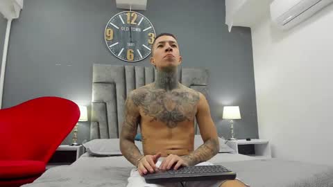 Snapshot of matias_son chatting on 01-04-25, 07:44 Matias Son online show from 01-04-25, 07:44