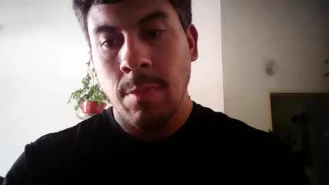 Snapshot of matifolk chatting on 12-20-25, 06:26 matifolk online show from 12-20-25, 06:26