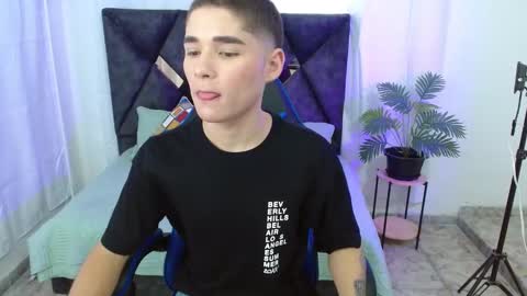 Mati online show from 09-13-25, 01:33