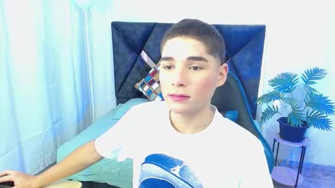 Mati online show from 09-29-25, 01:38