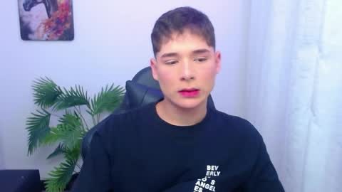 Mati online show from 05-27-26, 01:19