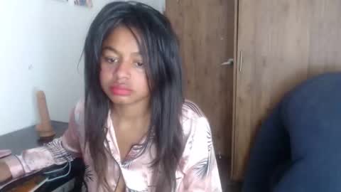 Daniela online show from 12-21-24, 12:16