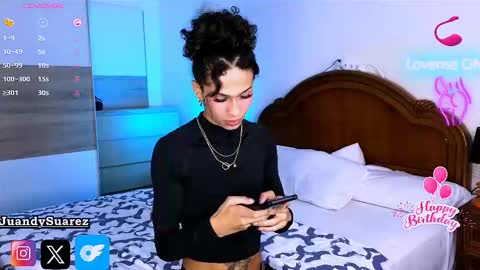 Snapshot of matiu_stonne chatting on 11-08-25, 06:02 Abby Bella online show from 11-08-25, 06:02