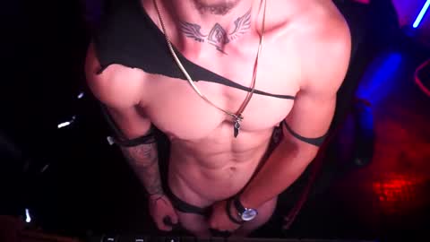 Snapshot of matiusdf chatting on 02-06-25, 05:30 matius online show from 02-06-25, 05:30