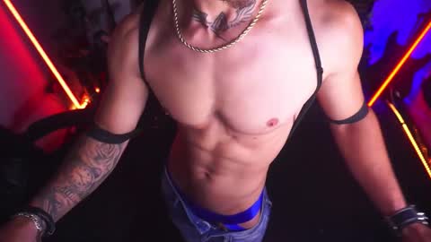 Snapshot of matiusdf chatting on 12-16-25, 02:22 matius online show from 12-16-25, 02:22