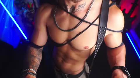 Snapshot of matiusdf chatting on 07-15-26, 03:01 matius online show from 07-15-26, 03:01