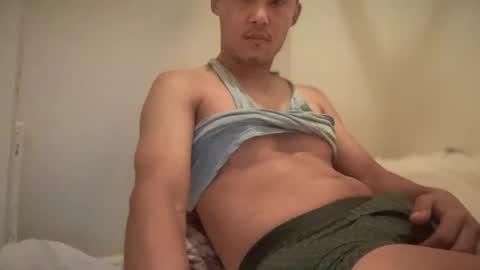 Snapshot of matoka33 chatting on 01-18-25, 11:22 Dad online show from 01-18-25, 11:22