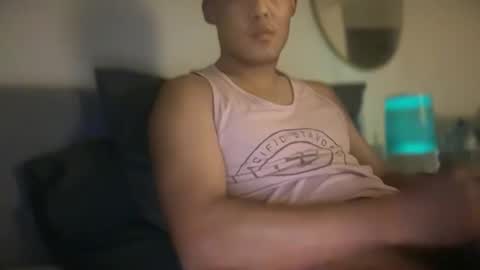 Snapshot of matoka33 chatting on 02-15-26, 07:51 Dad online show from 02-15-26, 07:51