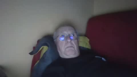 Snapshot of matricule4246 chatting on 02-04-25, 12:08 joyaam79 online show from 02-04-25, 12:08