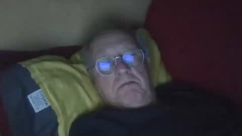 Snapshot of matricule4246 chatting on 01-12-26, 10:59 joyaam79 online show from 01-12-26, 10:59