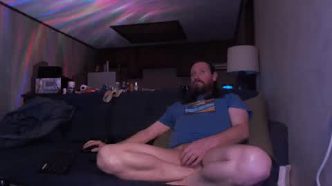 Snapshot of matross43 chatting on 02-25-26, 02:21 matross43 online show from 02-25-26, 02:21