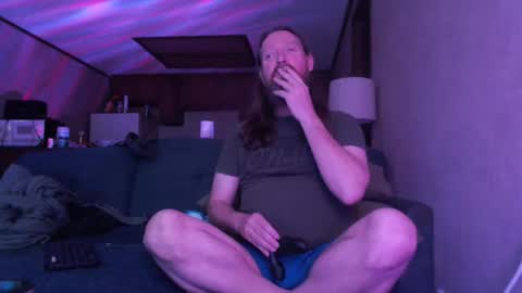 Snapshot of matross43 chatting on 03-01-26, 01:46 matross43 online show from 03-01-26, 01:46