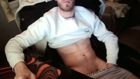 matt1q237916 online show from 05-06-26, 01:57
