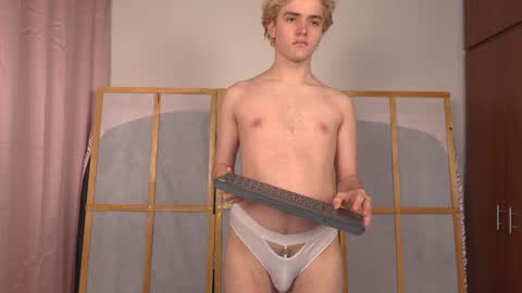 Snapshot of matt_soldi chatting on 12-17-24, 10:01 Matas online show from 12-17-24, 10:01