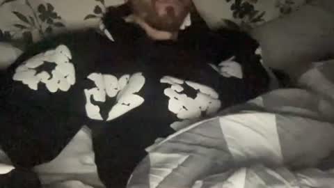 Snapshot of mattcarta chatting on 11-05-25, 11:54 mattcarta online show from 11-05-25, 11:54