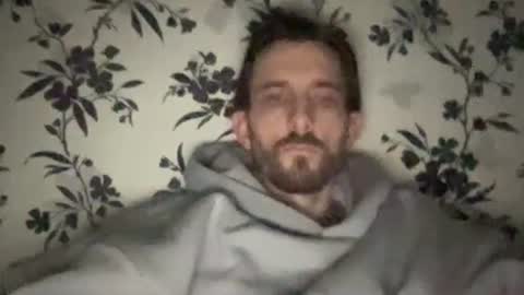 Snapshot of mattcarta chatting on 11-26-25, 10:05 mattcarta online show from 11-26-25, 10:05