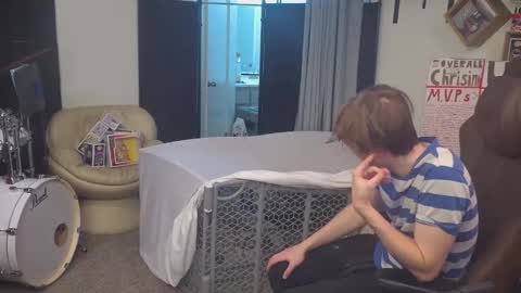 Matt Cash online show from 11-30-25, 02:04