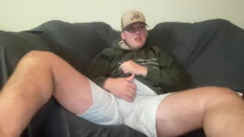 Snapshot of mattdawg13 chatting on 10-29-25, 11:17 MattDawg13 online show from 10-29-25, 11:17