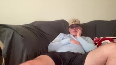 Snapshot of mattdawg13 chatting on 03-04-26, 04:51 MattDawg13 online show from 03-04-26, 04:51