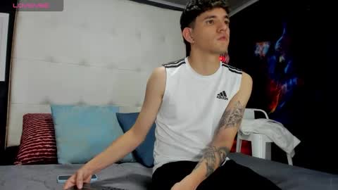 ---Matteo--- online show from 09-14-25, 04:11