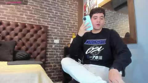 ---Matteo--- online show from 10-23-25, 03:06