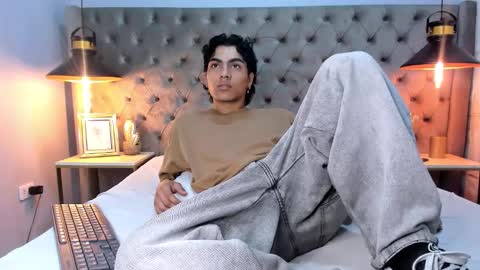 Snapshot of mattfiore chatting on 11-13-25, 11:42 mattfiore online show from 11-13-25, 11:42