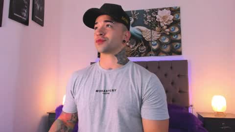 Matthew INDEPENDENT MODEL online show from 04-16-26, 01:50