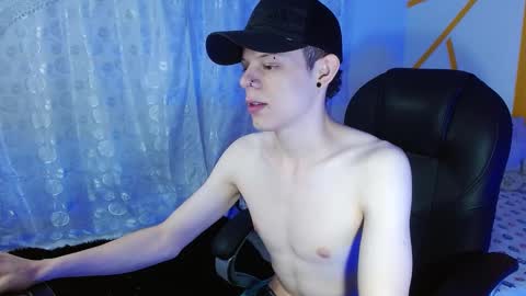 MatthewBoy online show from 12-19-24, 07:29