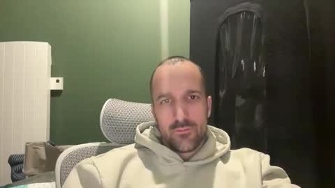 M online show from 04-02-26, 10:07