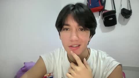 Matti Mendez online show from 09-29-25, 03:06