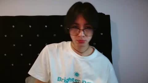 Matti Mendez online show from 07-11-26, 05:04