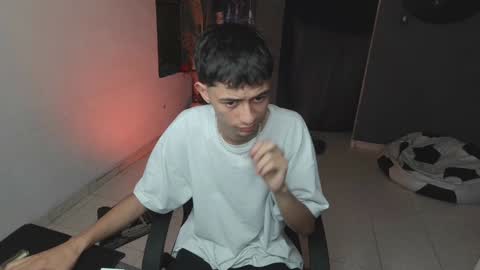 mattias     online show from 02-07-25, 10:40