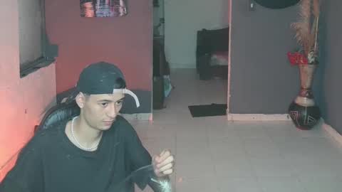 mattias     online show from 02-21-25, 06:37