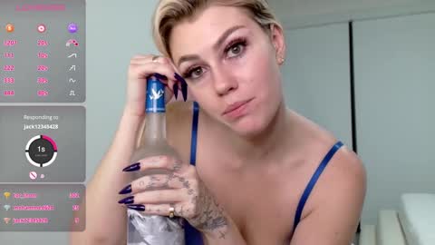 Snapshot of mattisux chatting on 01-30-25, 02:27 Matti Mars online show from 01-30-25, 02:27