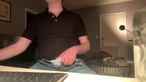 Snapshot of mattiufr chatting on 12-23-25, 02:31 Matt online show from 12-23-25, 02:31