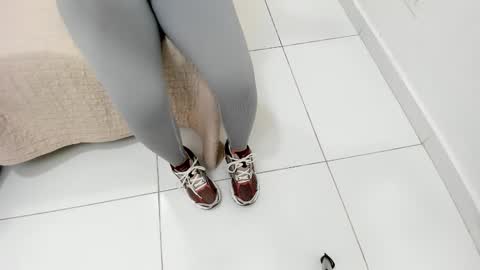 Snapshot of mature_adela chatting on 12-16-25, 07:08 adela online show from 12-16-25, 07:08