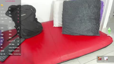 Snapshot of mature_gold1 chatting on 05-29-26, 11:52 danna mature online show from 05-29-26, 11:52